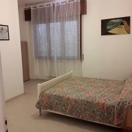 Kola Age بسكييرا ديل غاردا