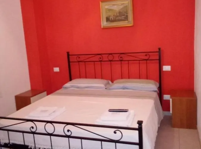 Kola Age Gasthof Peschiera del Garda